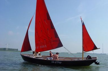 Drascombe Gig Open Sailing Boat on sunny day